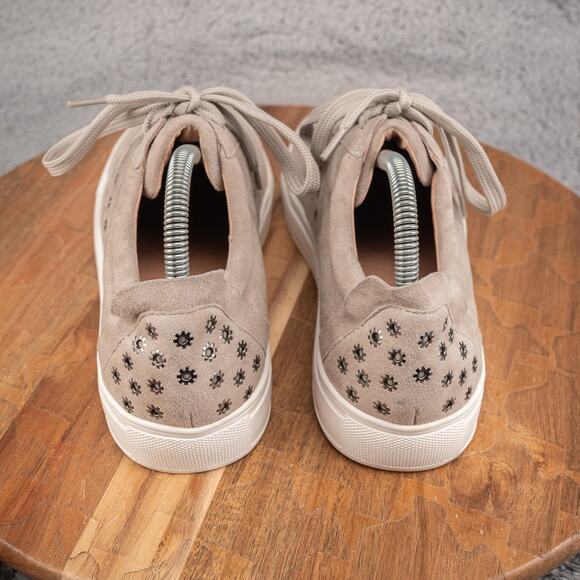 Halogen "Camila" taupe gray suede leather lace up sneaker, gromet detail, 9 M - Picture 4 of 7